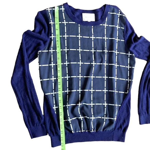 Skies are‎ Blue Women's Pullover Top, Size Small, Blue & White Geometric Knit - Picture 7 of 9